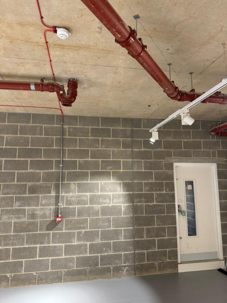 Modified system, Manual call point installed to L2 system